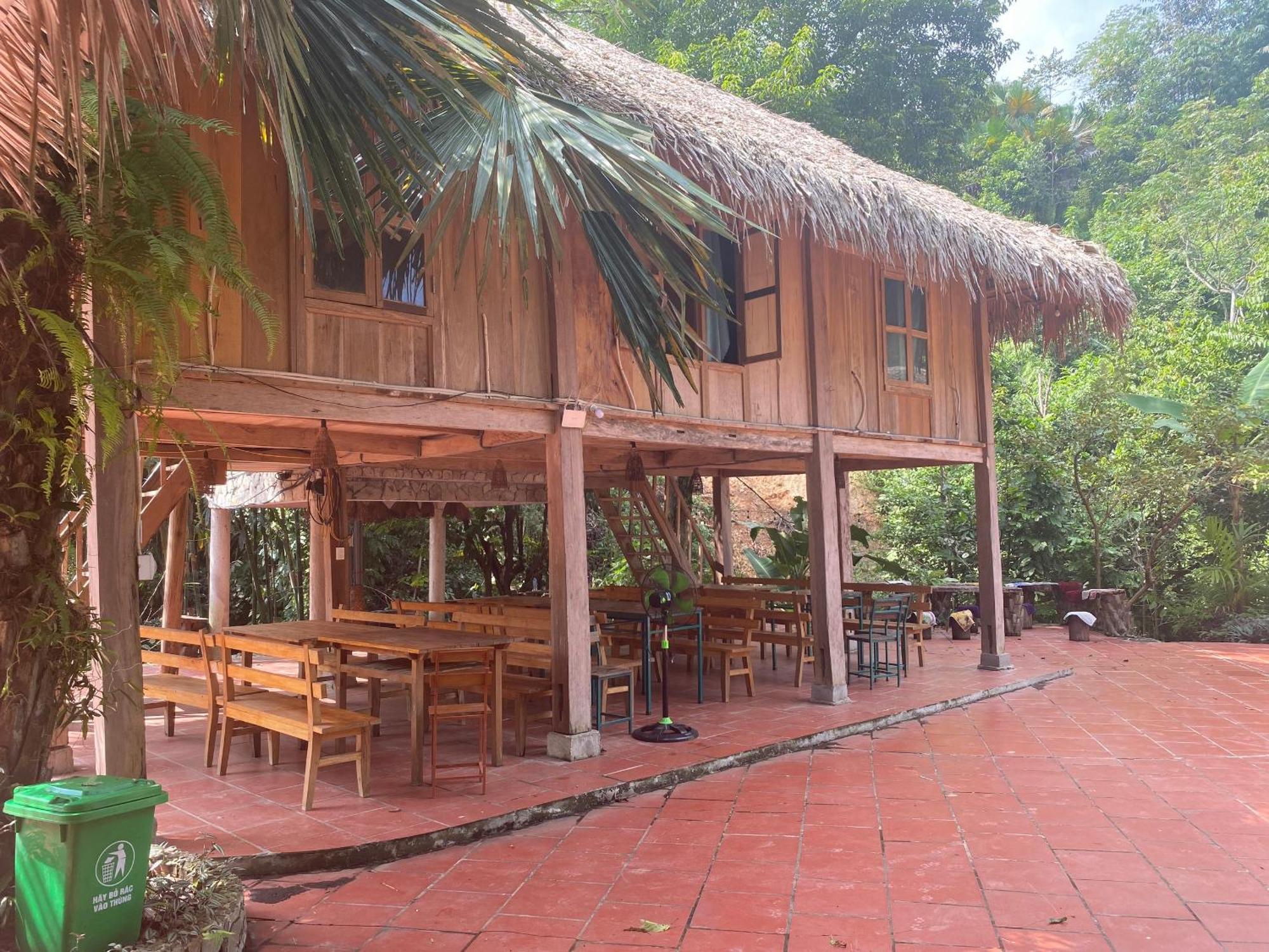 Lepont Mu Waterfall Bungalow Hòa Bình Εξωτερικό φωτογραφία