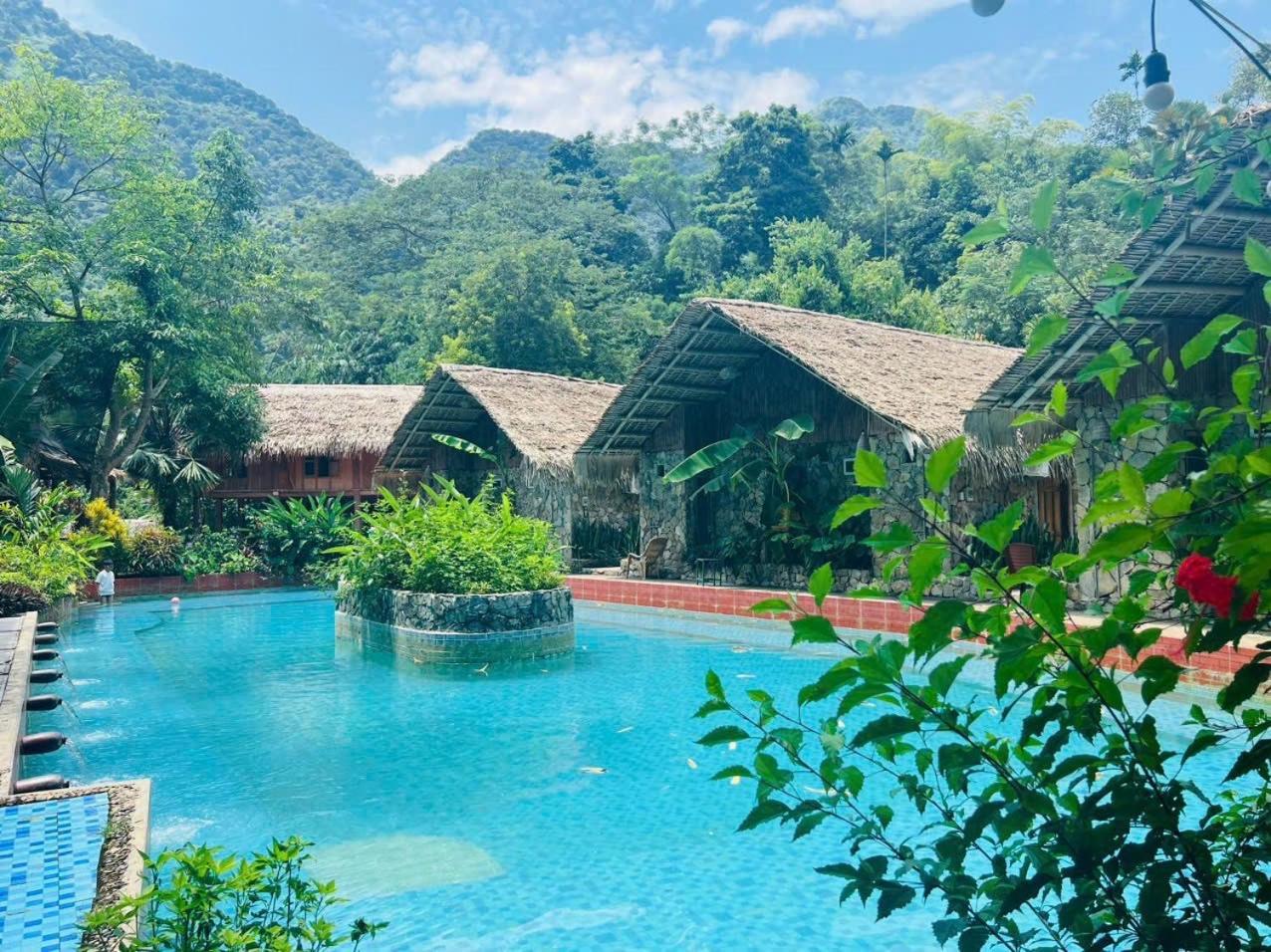Lepont Mu Waterfall Bungalow Hòa Bình Εξωτερικό φωτογραφία