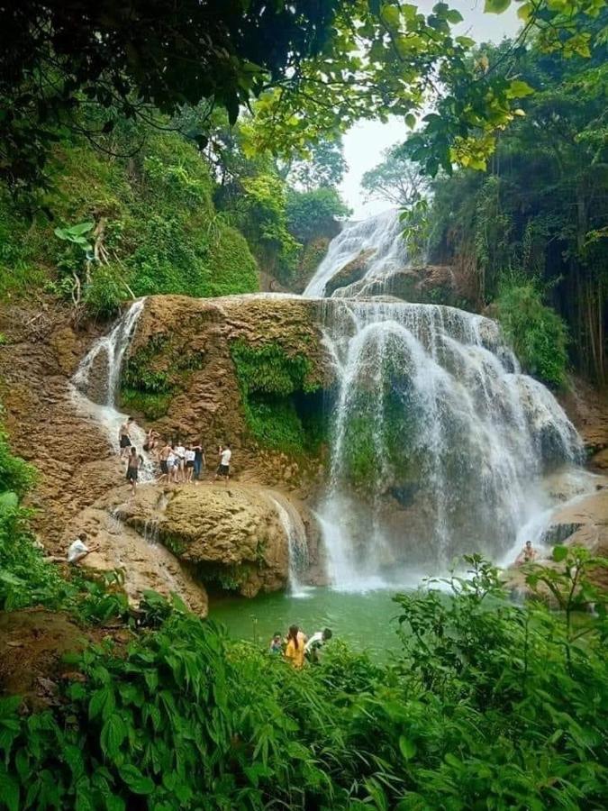 Lepont Mu Waterfall Bungalow Hòa Bình Εξωτερικό φωτογραφία